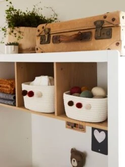 Lot De 2 Paniers En Corde à Pompons Beige - Vertbaudet -Enfant Meubles Boutique lot de 2 paniers en corde a pompons 3