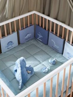 Tour De Lit / Tour De Parc Pare-chocs PETIT DINO Bleu Grisé Imprimé - Vertbaudet -Enfant Meubles Boutique tour de lit tour de parc pare chocs petit dino 2